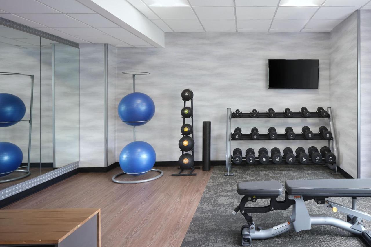 Fairfield & Raleigh Durham Airport Research Triangle Park Hotel